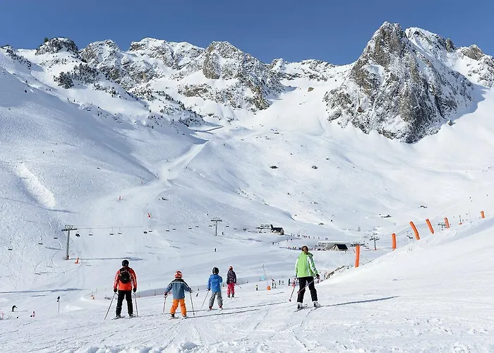 Appartement Confortable 6 Pers, Balcon Sud, Parking, Pied Des Pistes, Proche Pic Du Midi - Fr-1-404-19 *