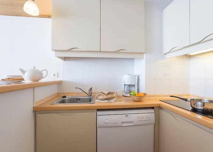 Confortable 6 Pers, Balcon Sud, Parking, Pied Des Pistes, Proche Pic Du Midi - Fr-1-404-19 *